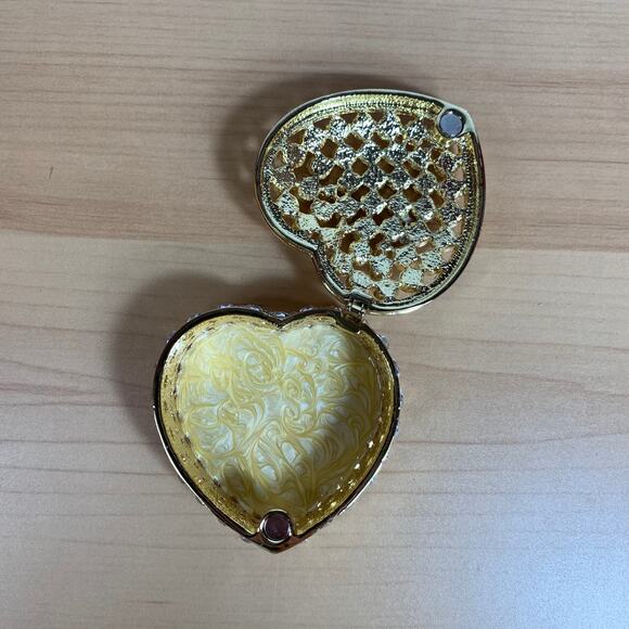 Fashion Jewelry Boxes Metal Jewelry Case Trinket Box Heart Shaped Casket - Picture 6 of 15